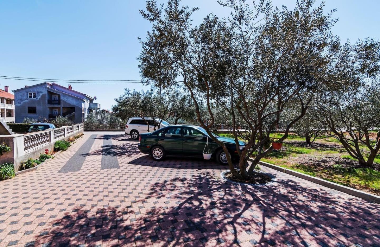 Apartments Brane - Free Parking ซาดาร์ ภายนอก รูปภาพ